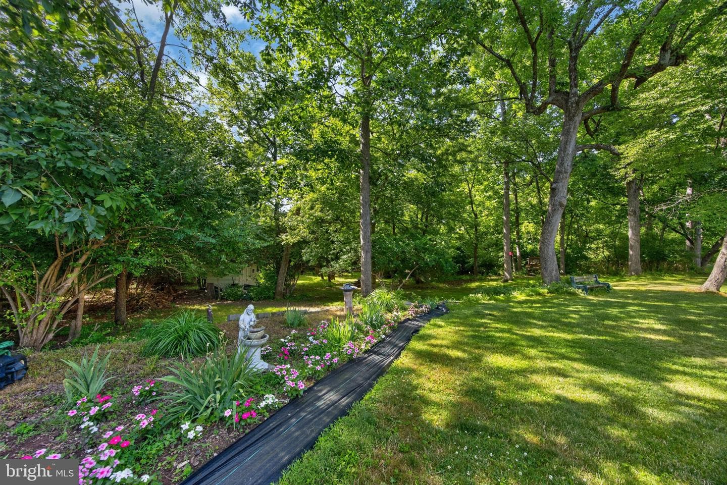 1215 Jarvis Lane photo 46