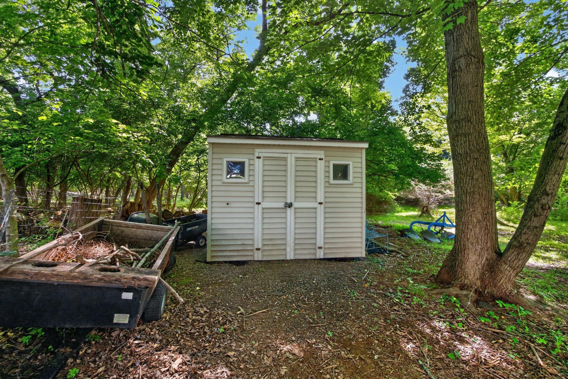 1215 Jarvis Lane photo 47