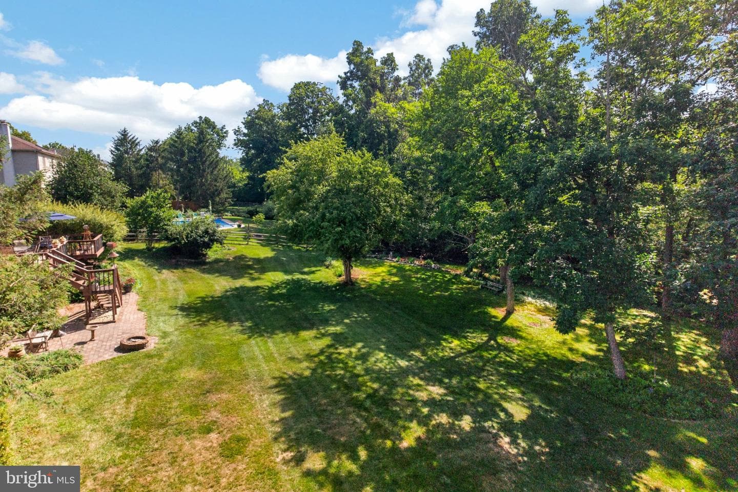 1215 Jarvis Lane photo 70