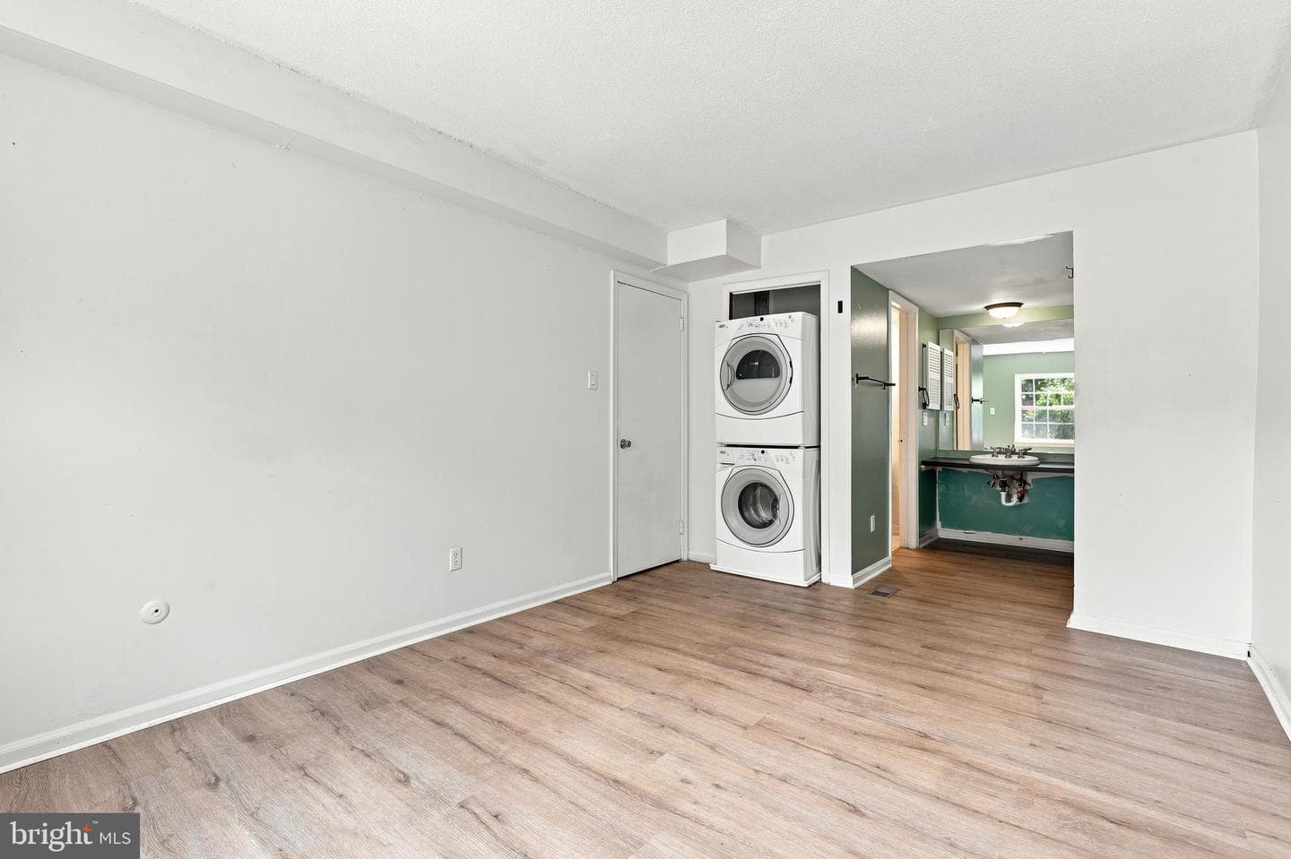 150 Oberlin Terrace photo 20