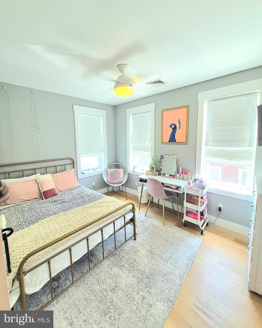 54 Blake Avenue photo 32