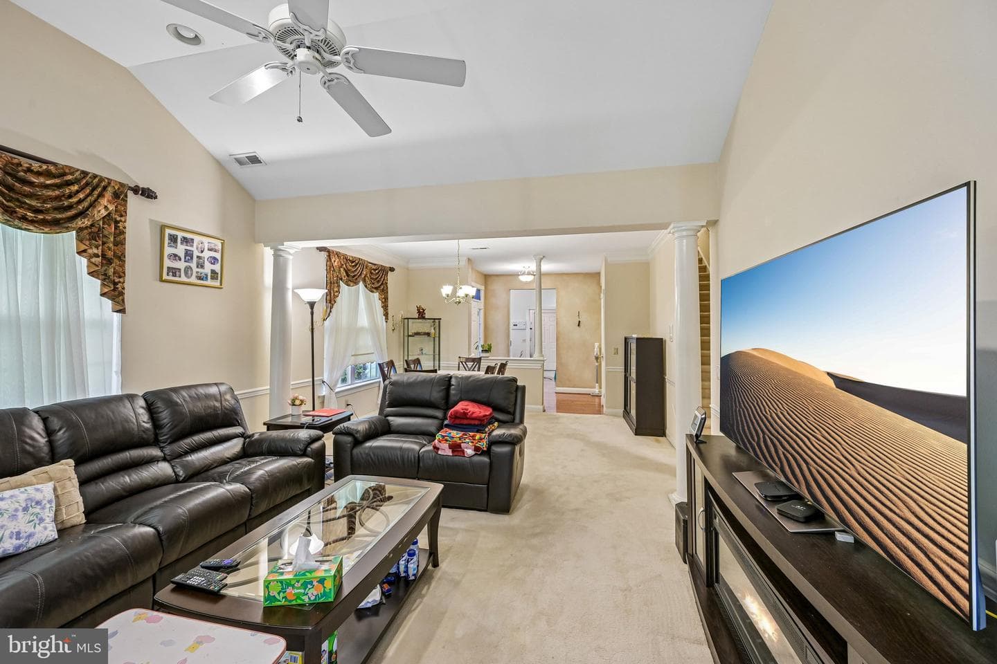 106 Newbury Way photo 10