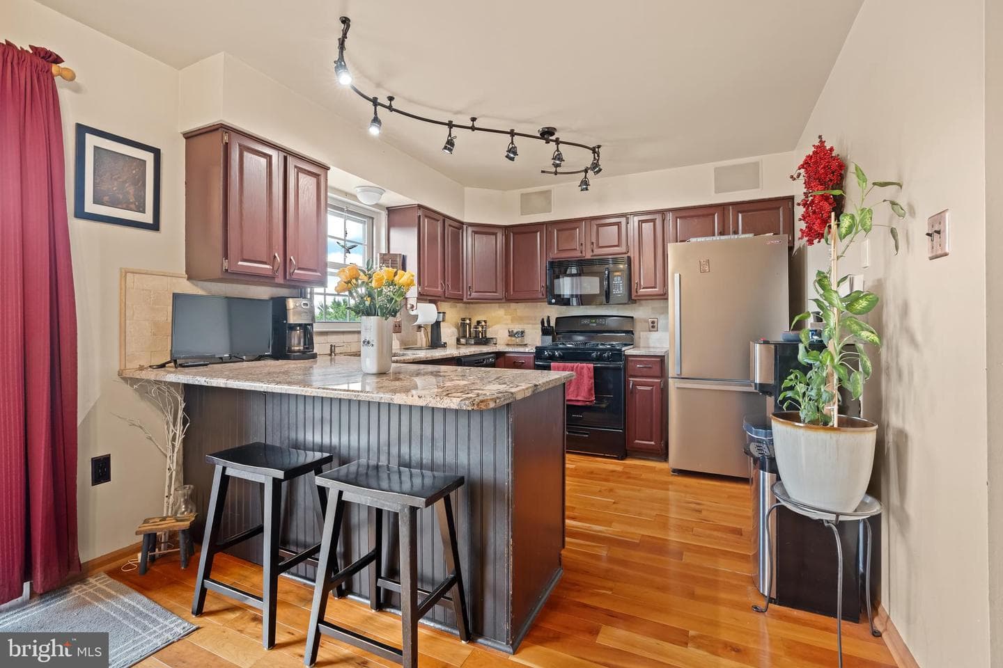 104 Hollytree Court photo 16