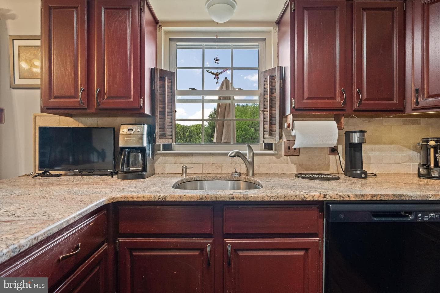 104 Hollytree Court photo 19