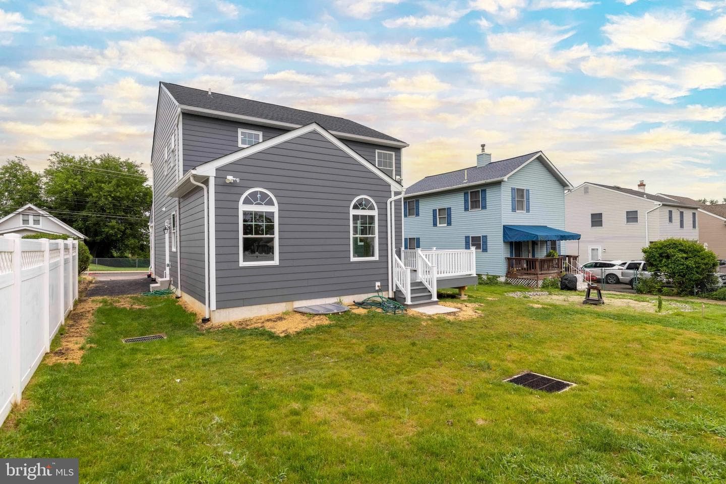 232 Brook Street photo 30