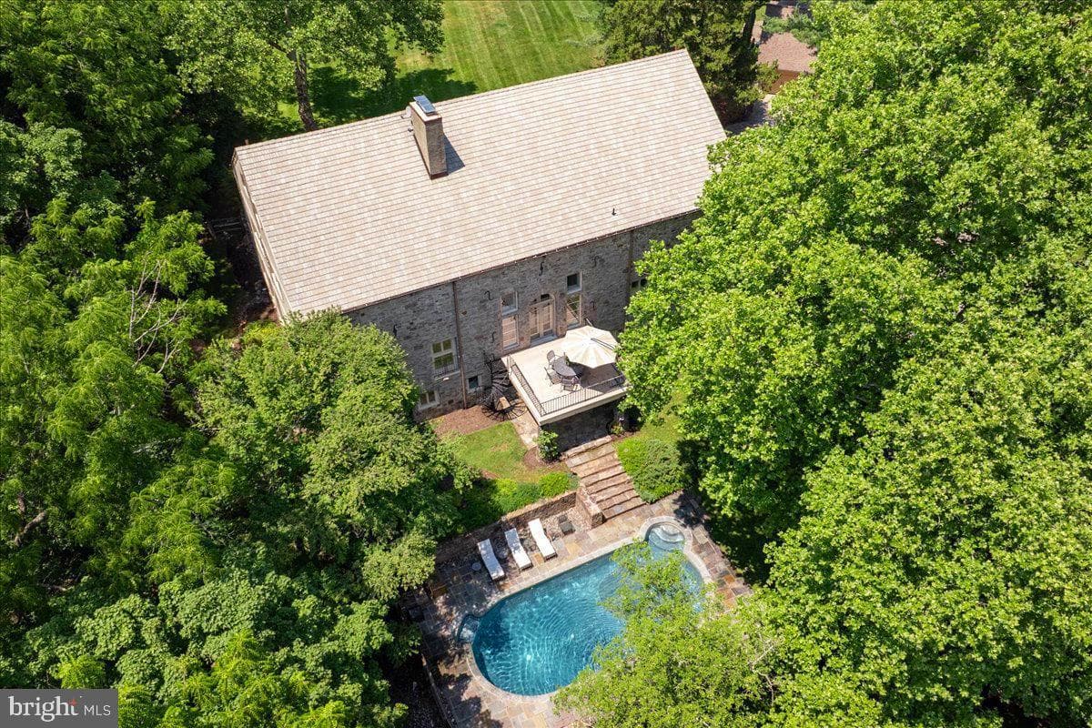 7029 Sheaff Lane photo 74