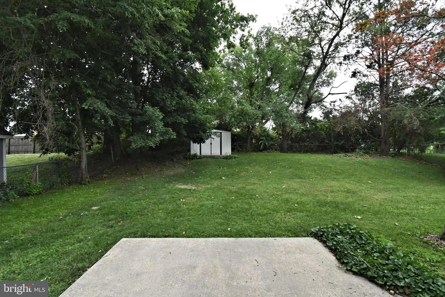 500 Burton Road photo 46