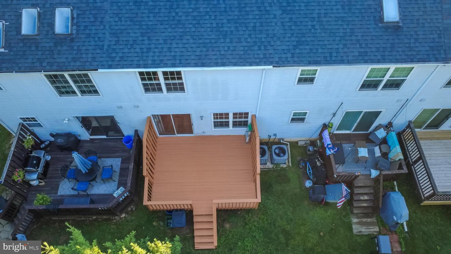 141 Hemlock Drive photo 27