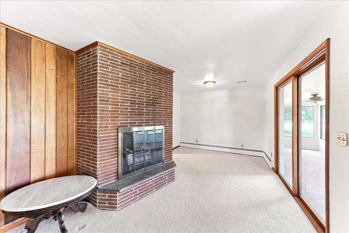 33 Vaux Lane photo 7