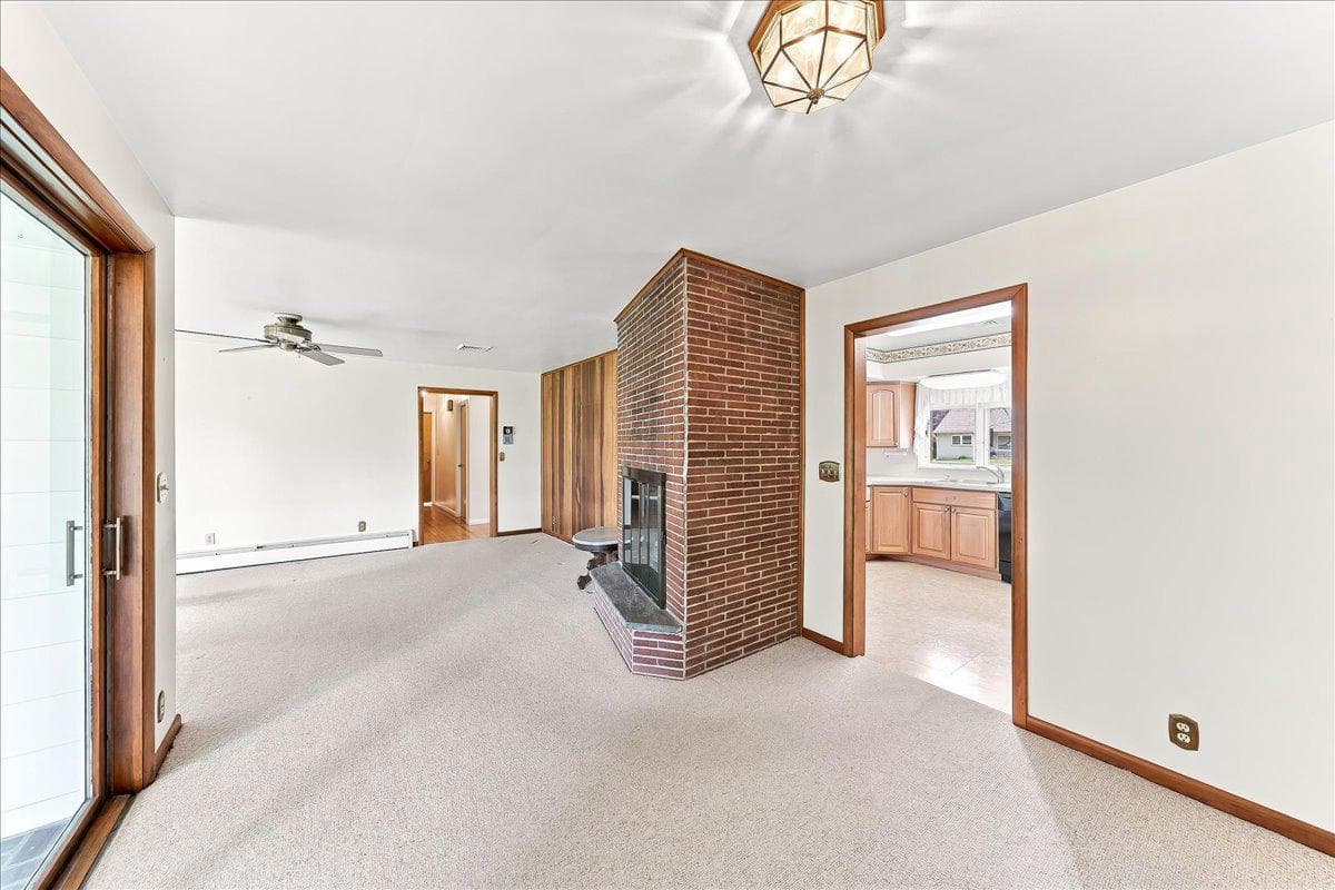 33 Vaux Lane photo 9