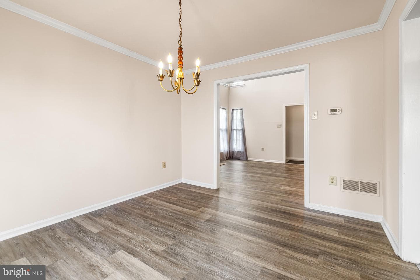 211 Orchard Drive photo 8