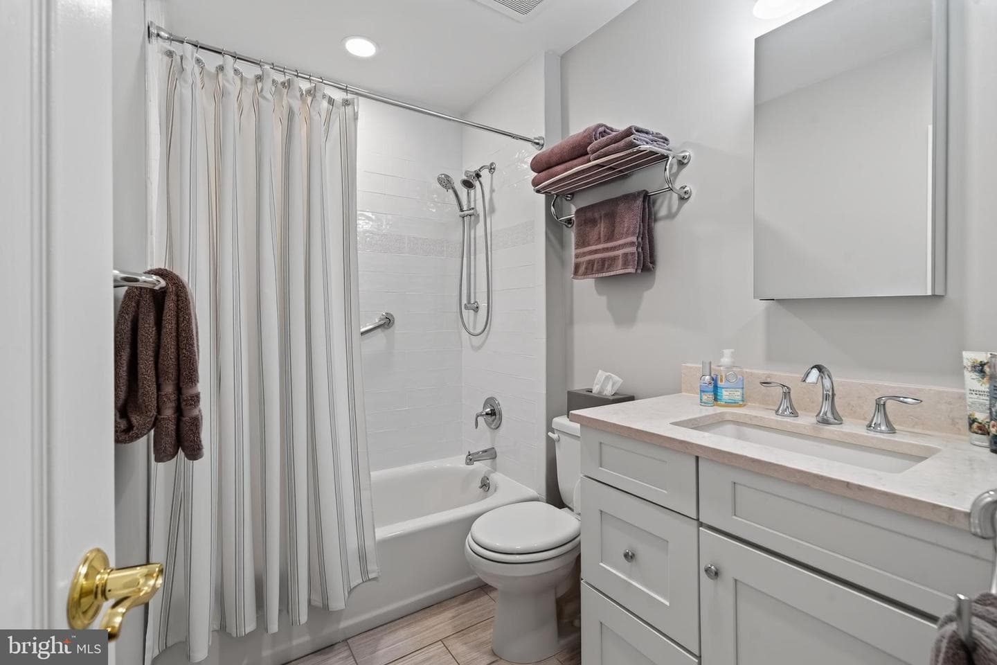 299 Carmen Drive photo 31