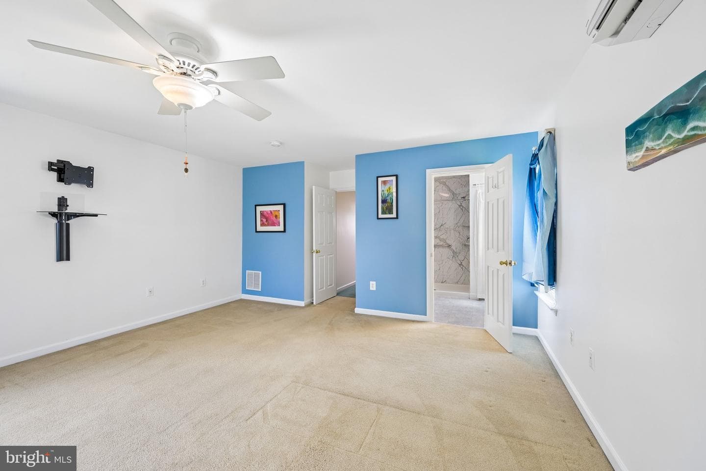 12 Lawn Avenue photo 27