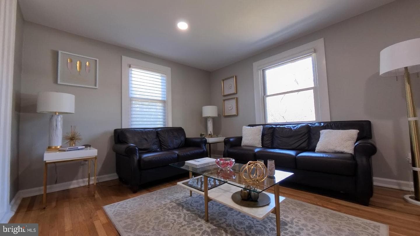 2344 Kenderton Avenue photo 16