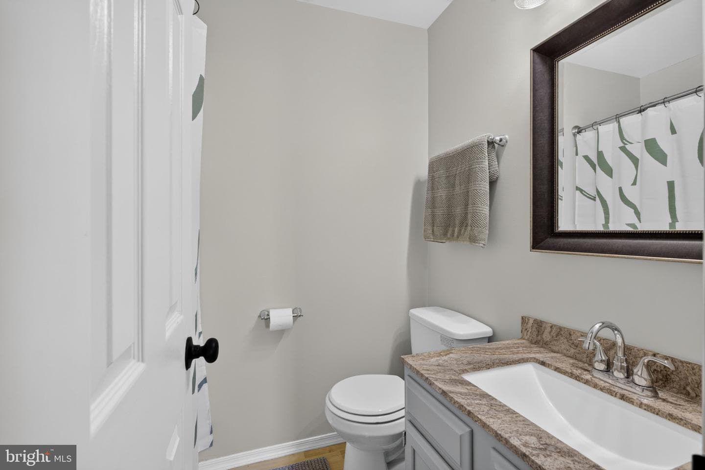 412 Franklin Court photo 19