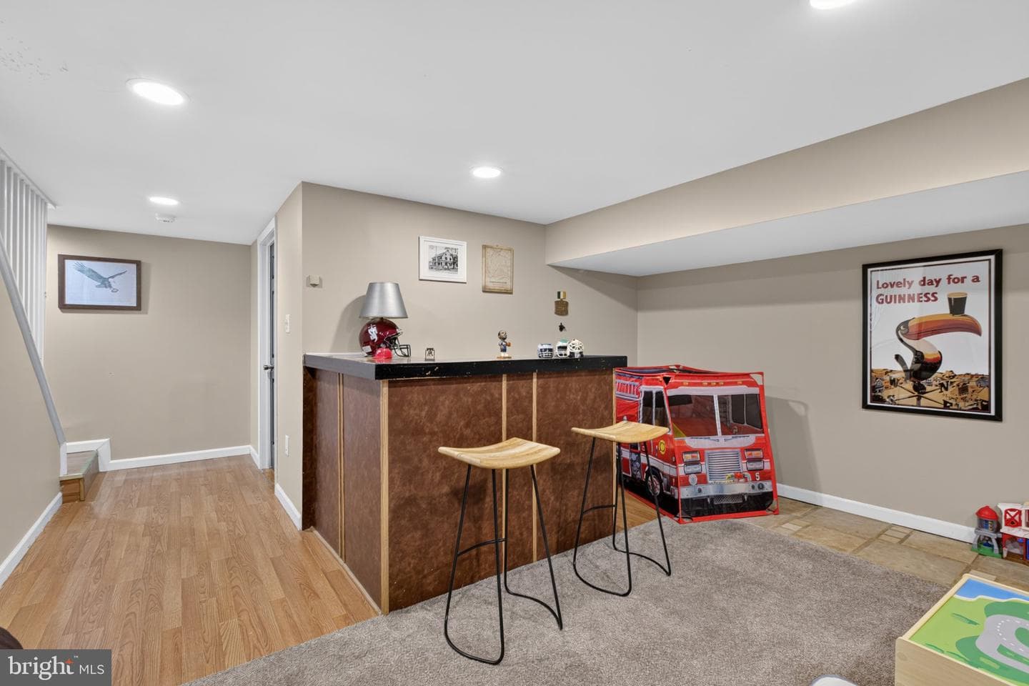 412 Franklin Court photo 20