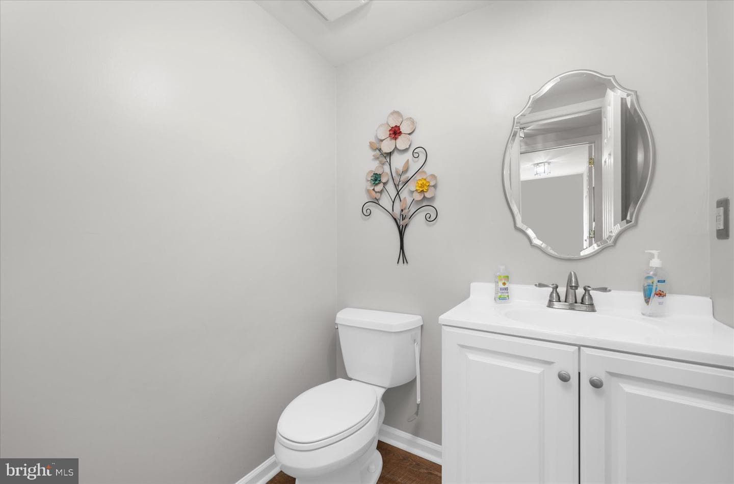 529 Faith Drive photo 17