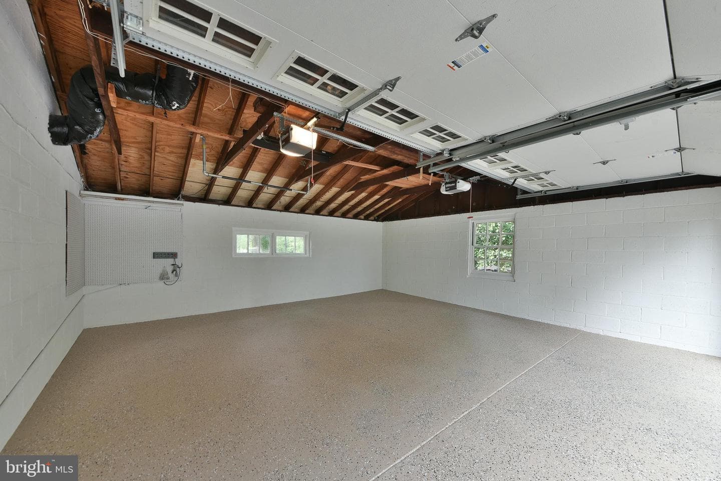 6113 W Mill Road photo 34