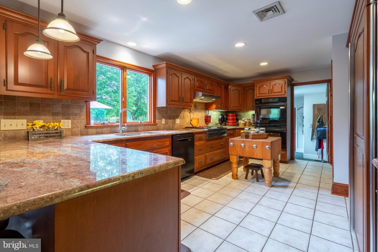 1397 Edgeview Street photo 12