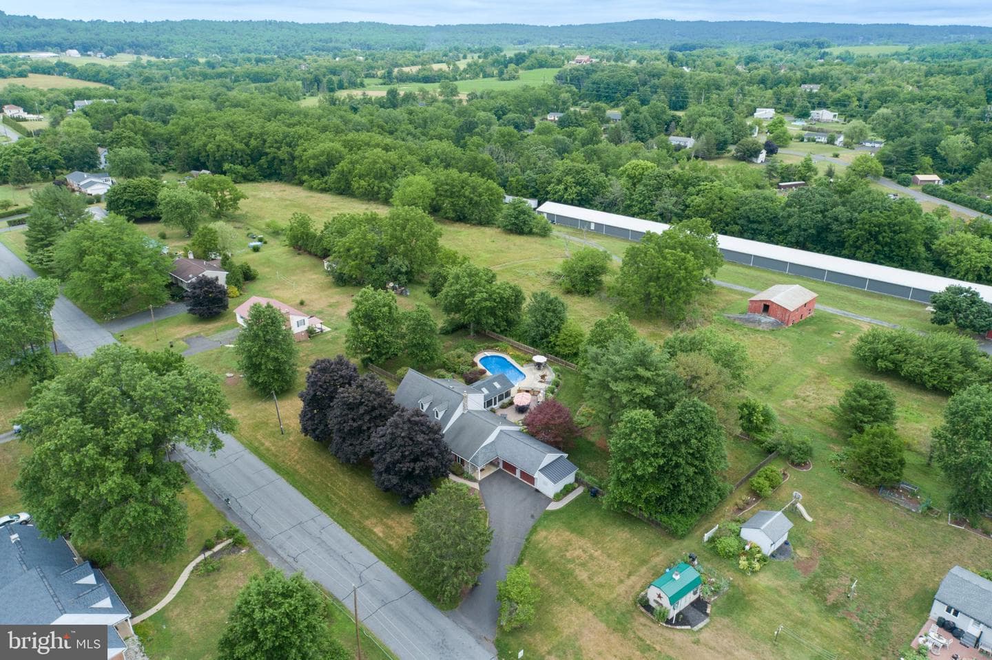 1397 Edgeview Street photo 63