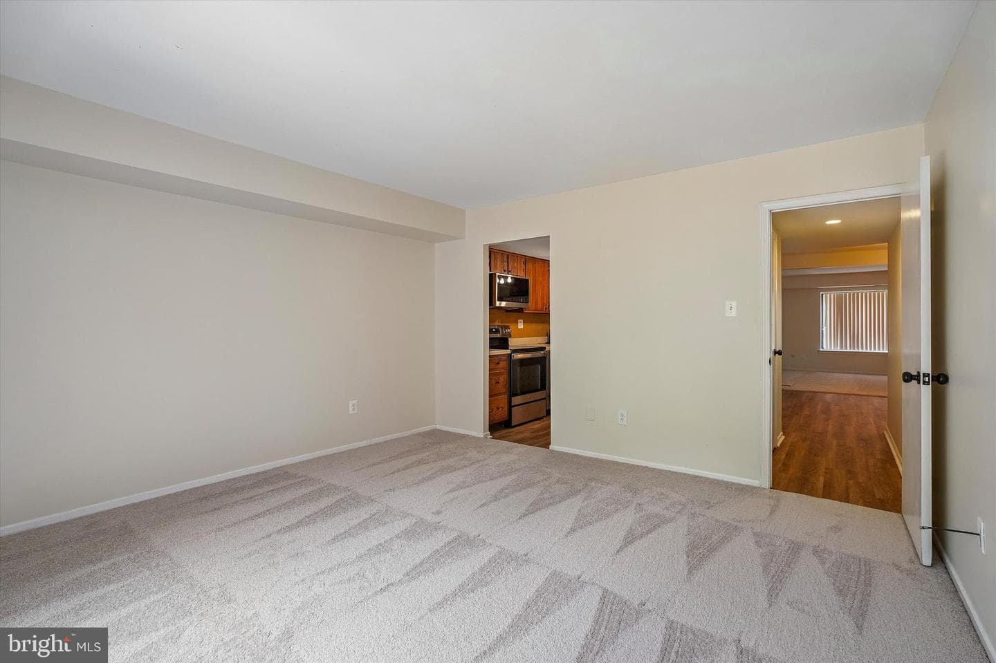 617 Stonybrook Drive #617 photo 13