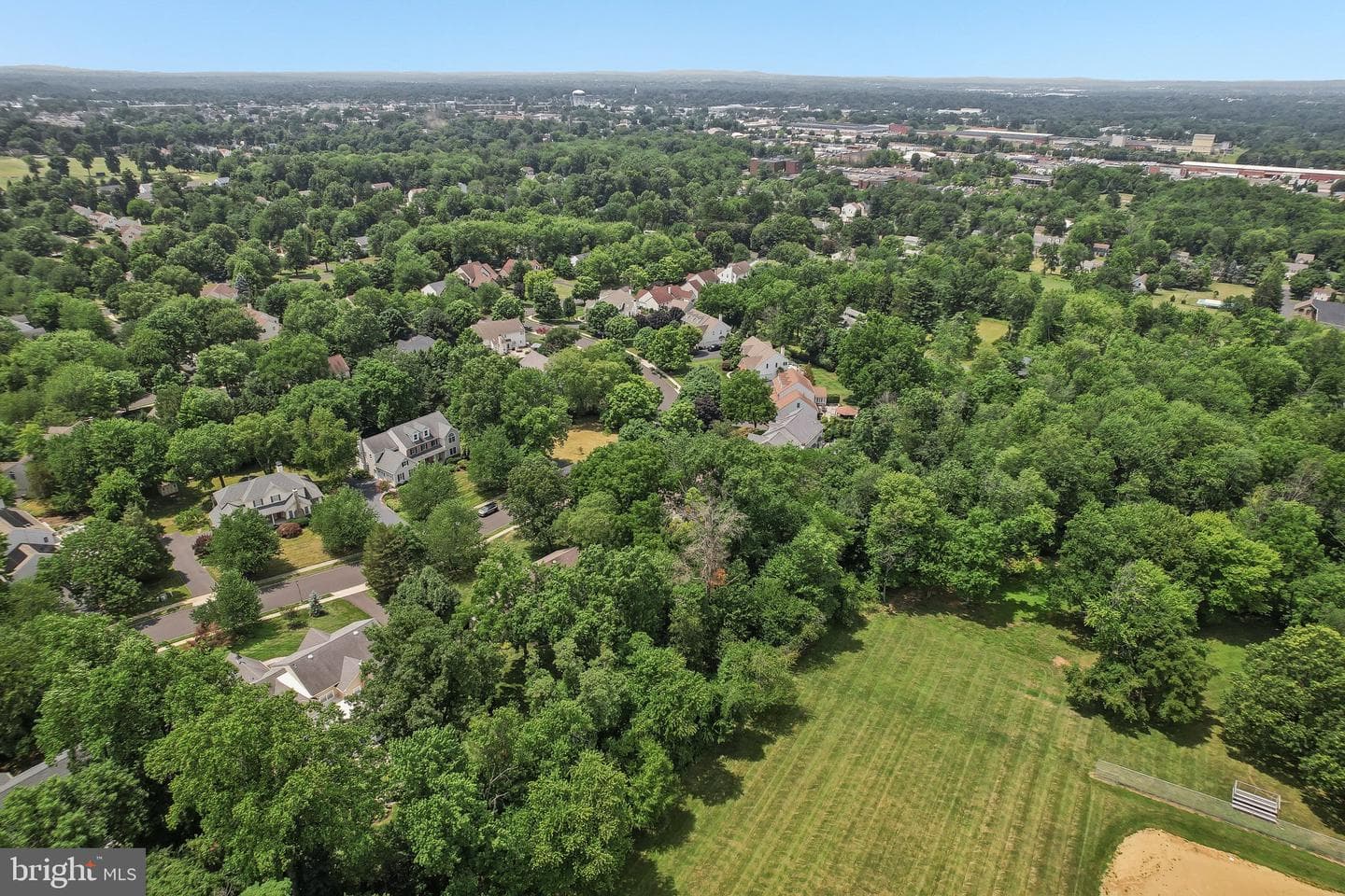 111 Manor Drive photo 69