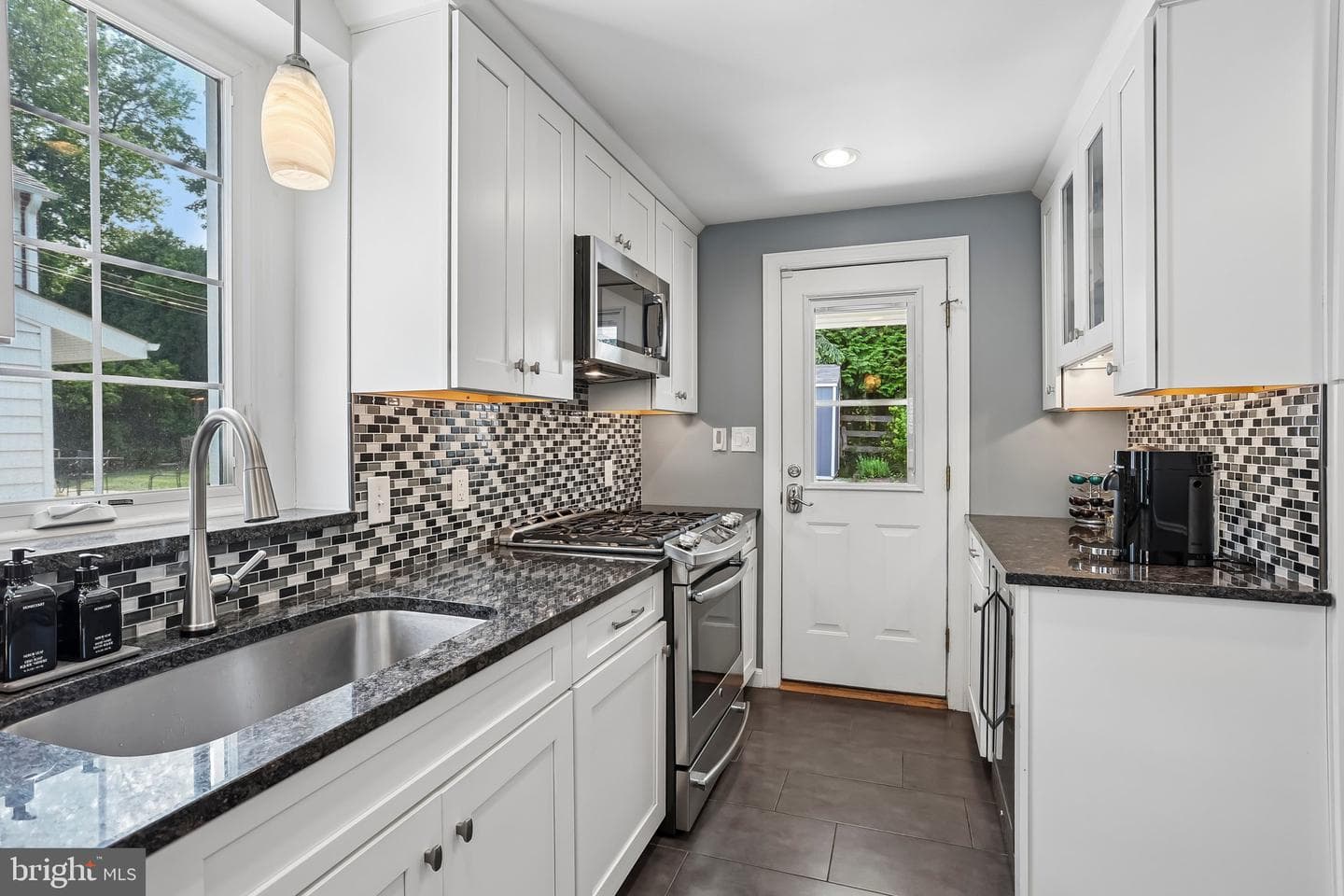 510 Cynwyd Circle photo 12
