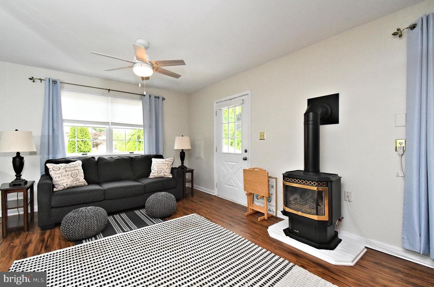 109 Macintosh Lane photo 36