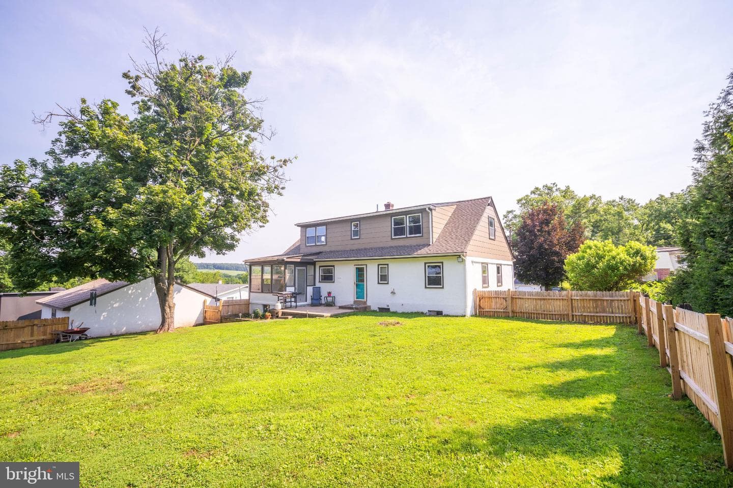 882 Allentown photo 9
