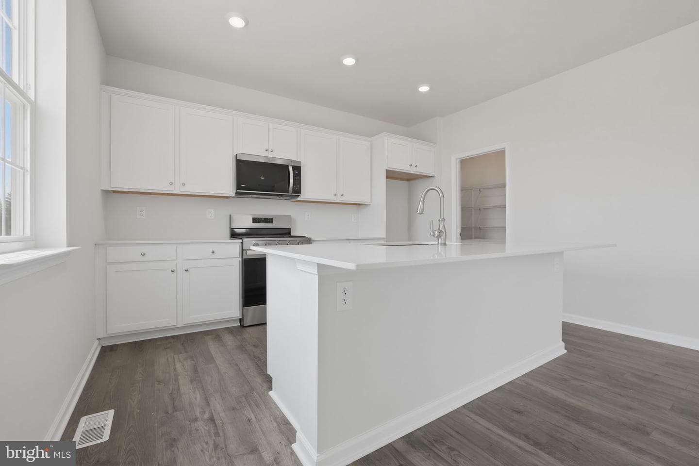3043 Martha Way photo 40