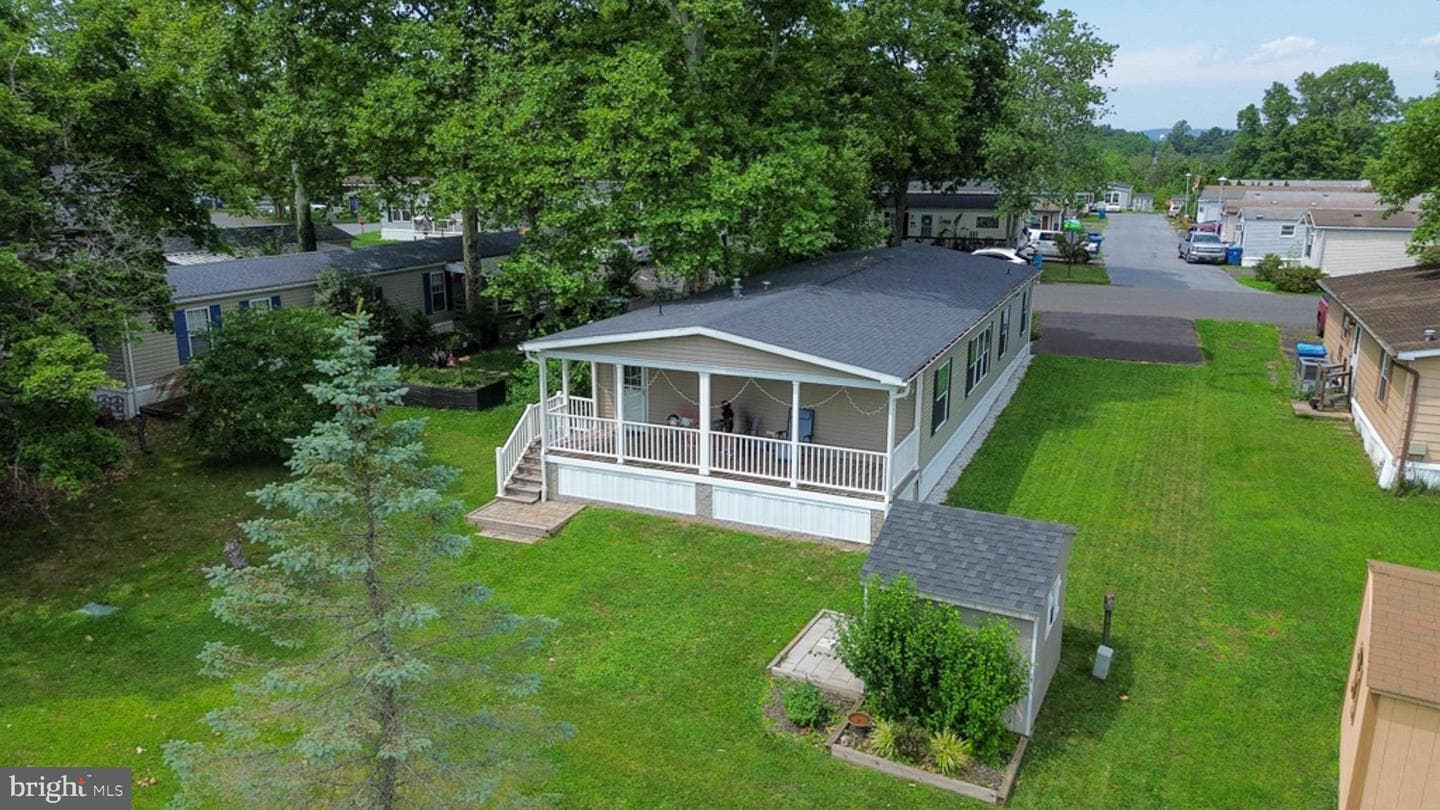 605 Willow Drive photo 37