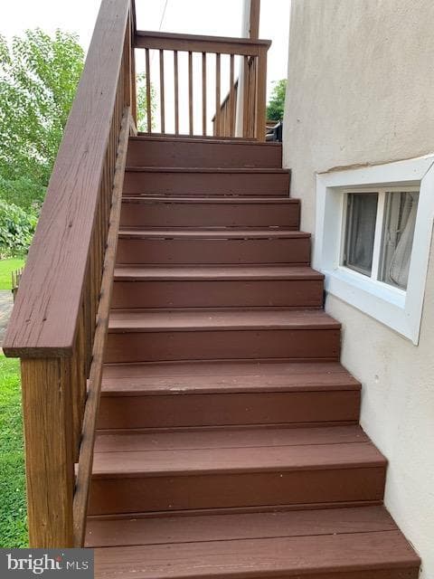 423 E Tenth Avenue photo 47