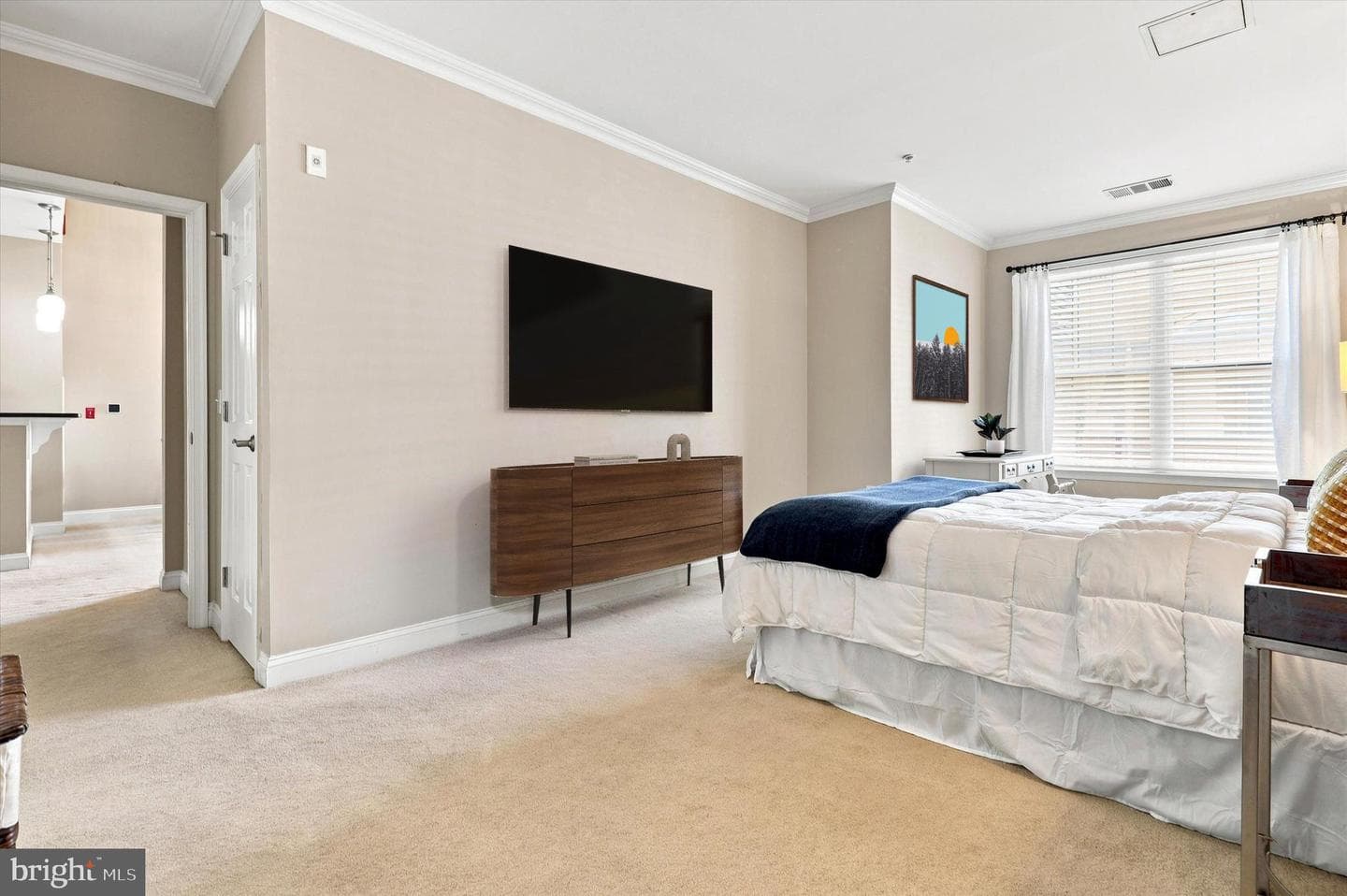 200 W Elm Street #1427 photo 14