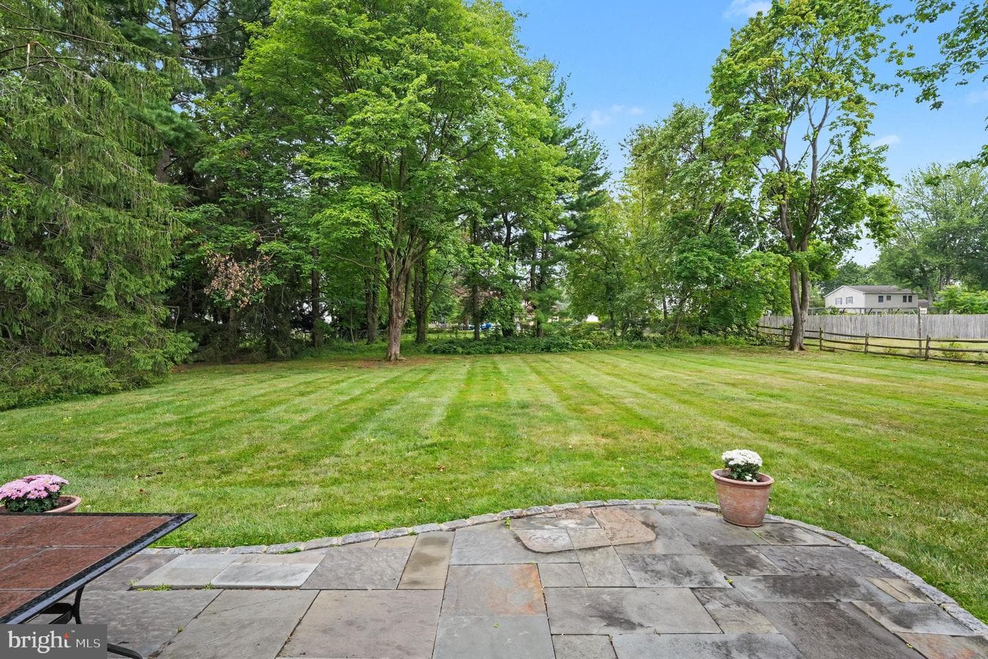 1717 Howe Lane photo 8