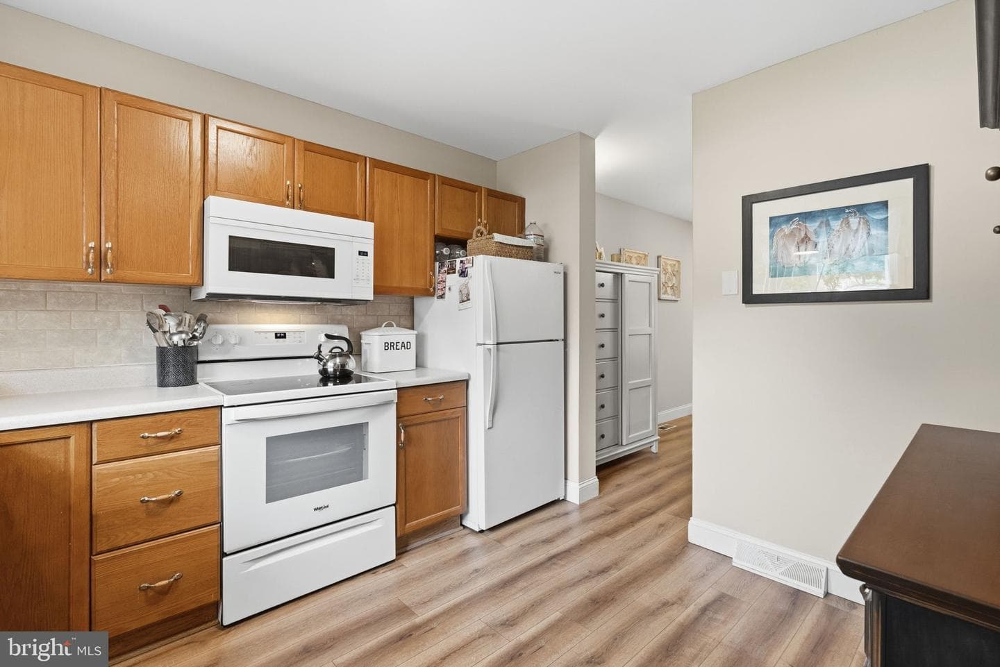 146 Larchwood Court photo 10