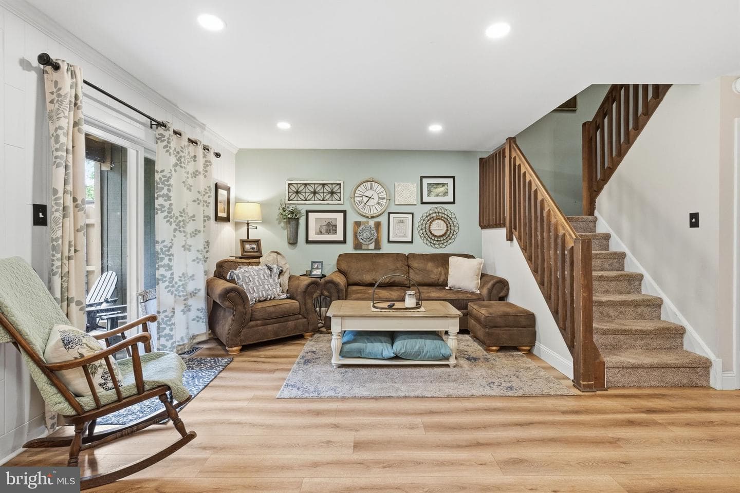 146 Larchwood Court photo 20
