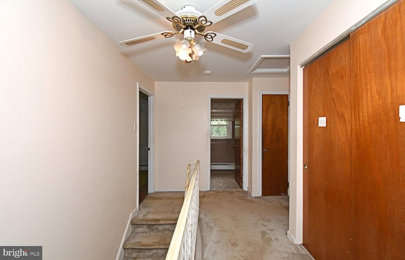 495 Regimental Road photo 21