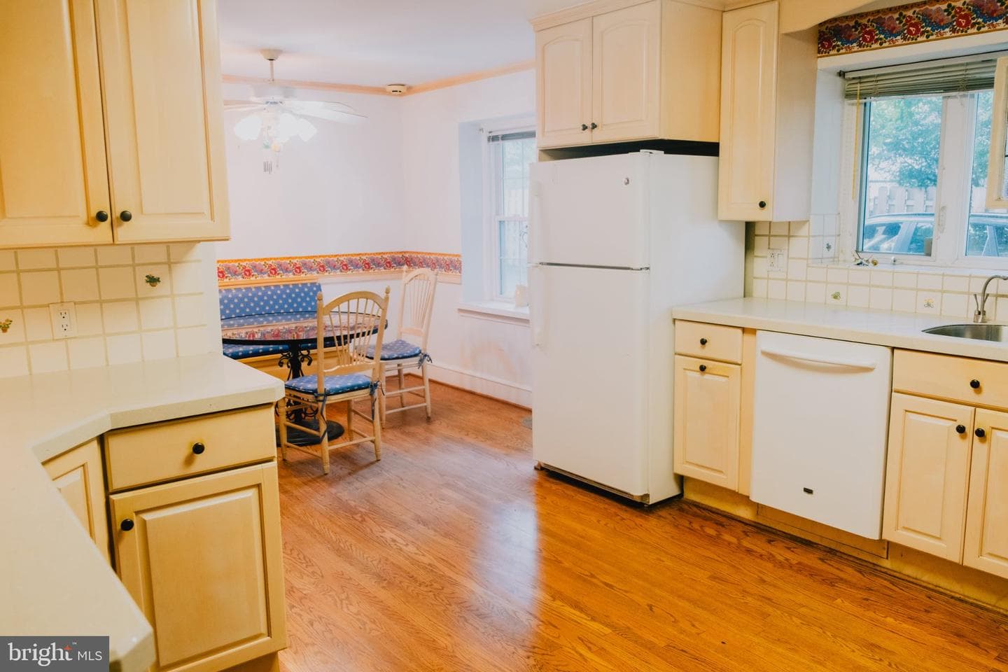 205 Windsor Avenue photo 27