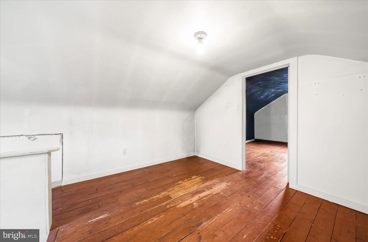 138 W Sixth Street photo 15