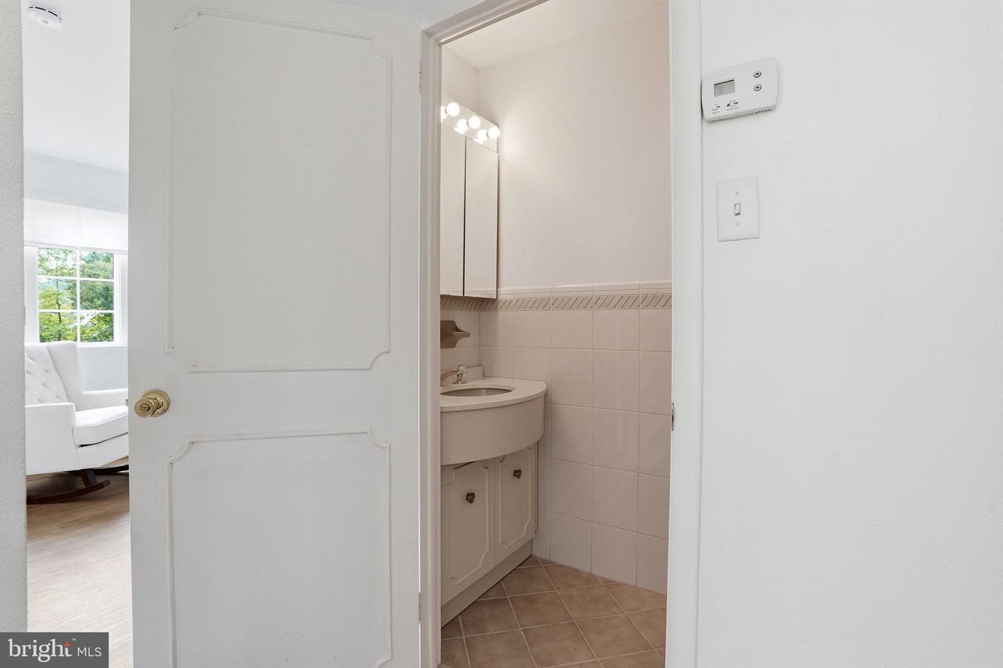 707 Forrest Avenue photo 13