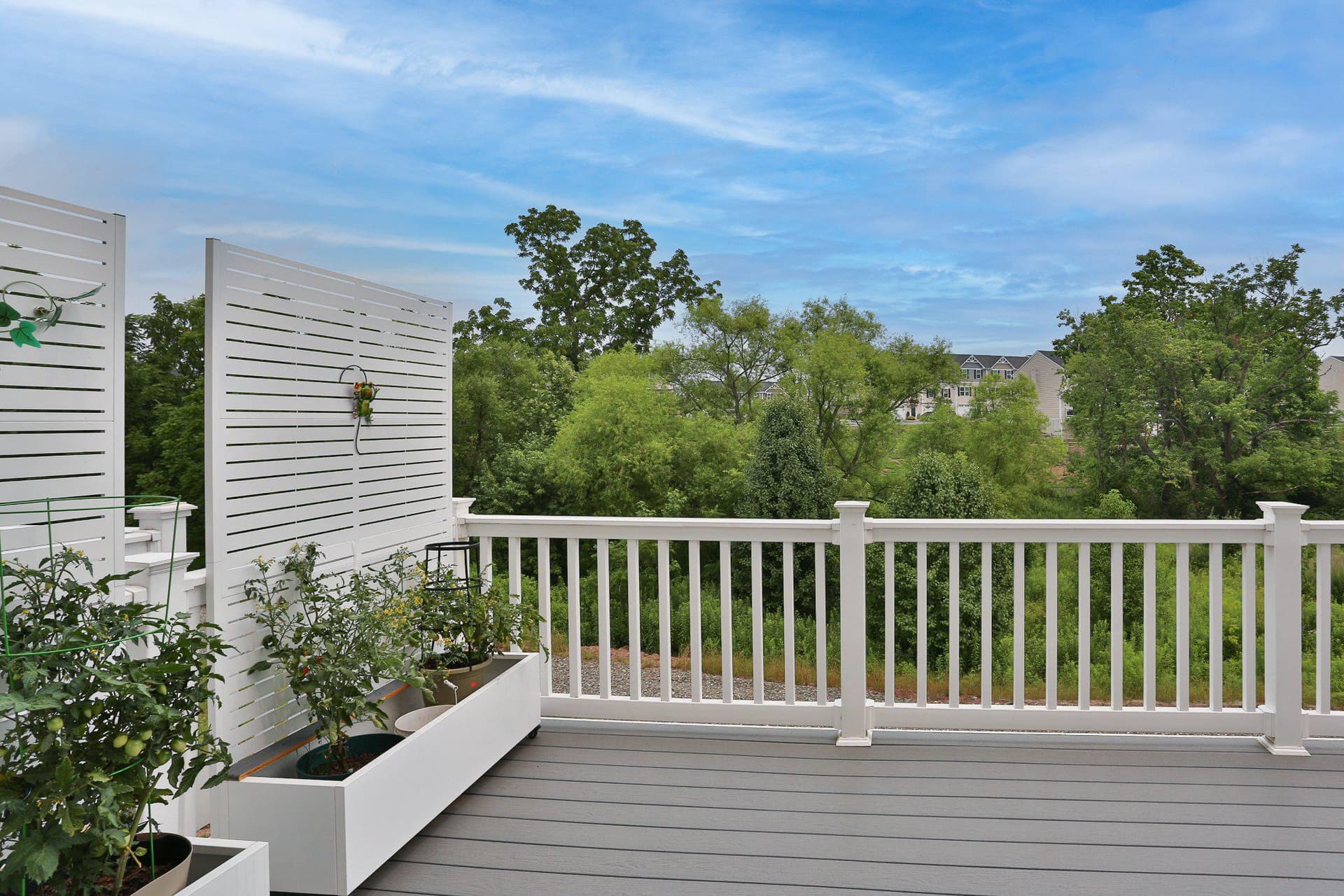 82 Hunters Drive photo 34