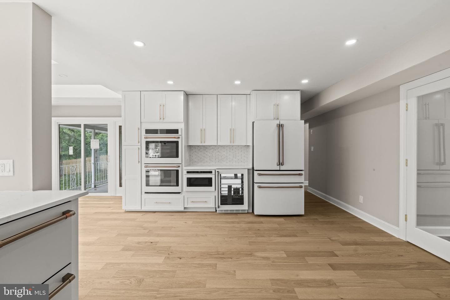 1215 Club House Road photo 13