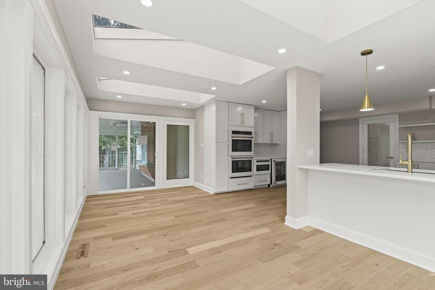 1215 Club House Road photo 14