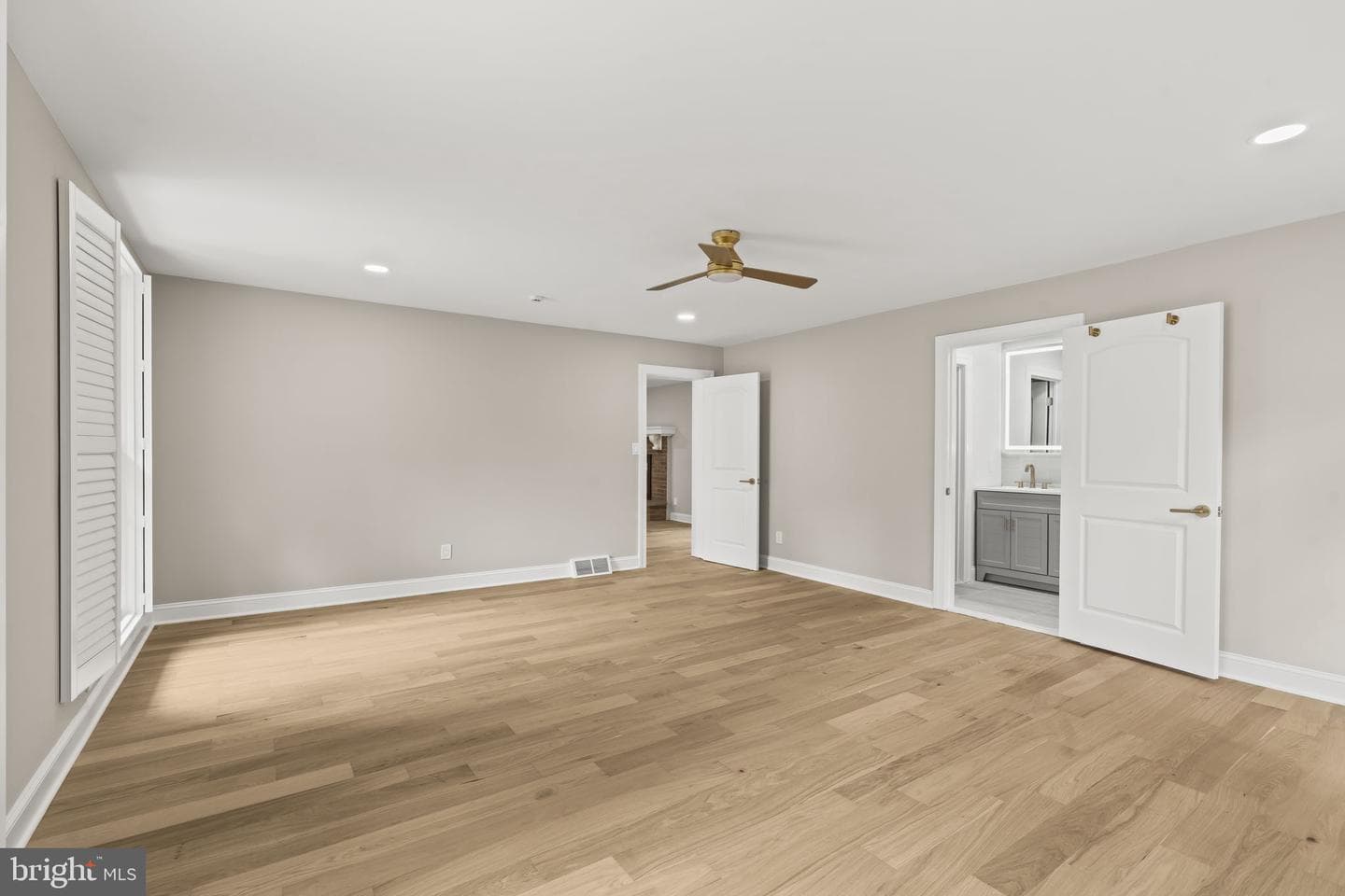 1215 Club House Road photo 26