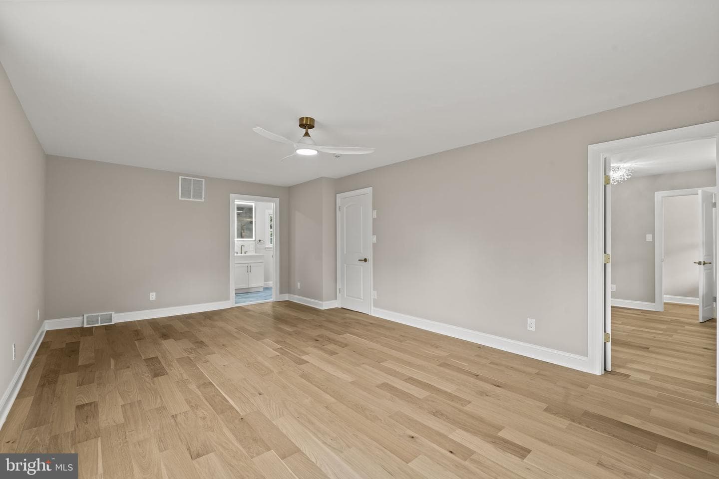 1215 Club House Road photo 41
