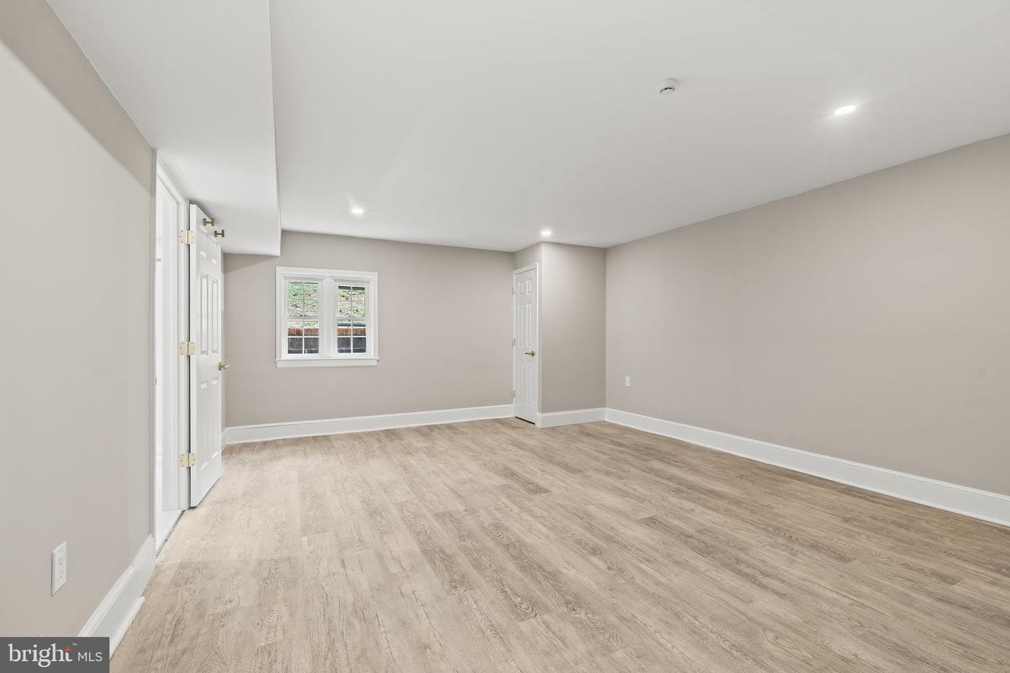 1215 Club House Road photo 53
