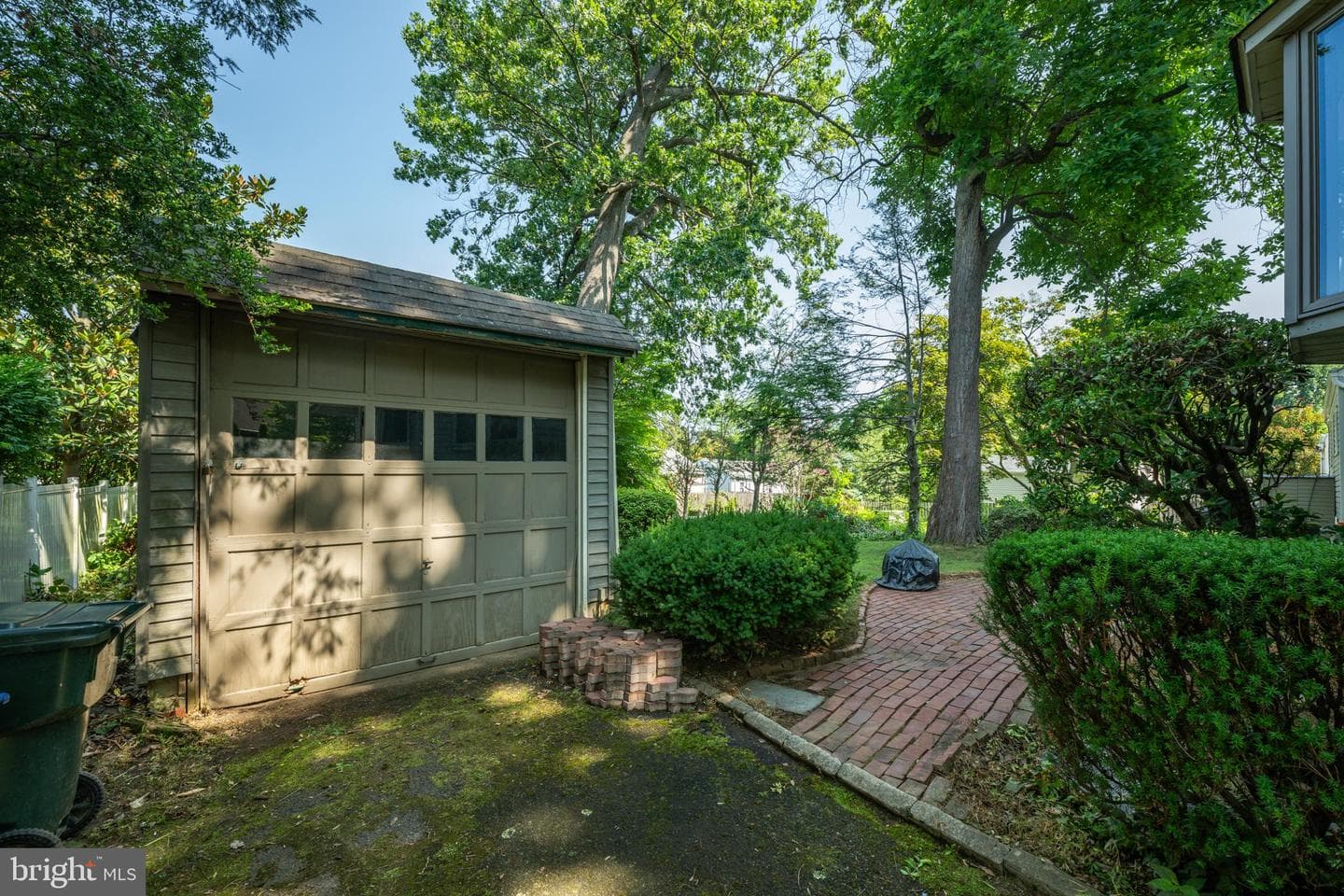 618 Garfield Avenue photo 30
