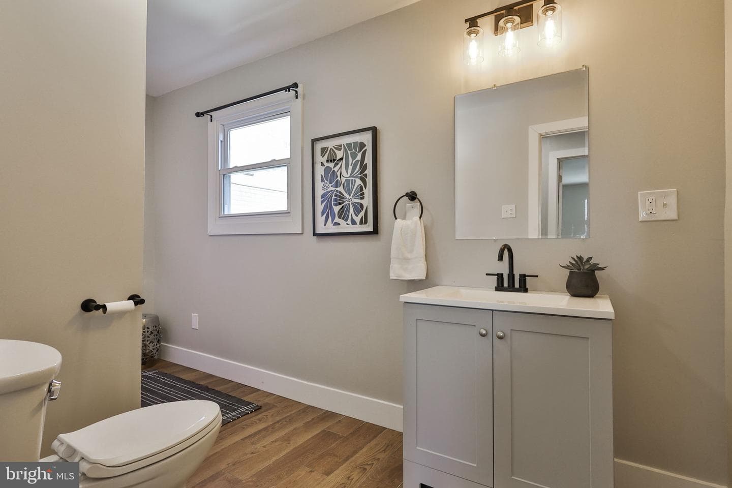 1437 Keilman Avenue photo 45