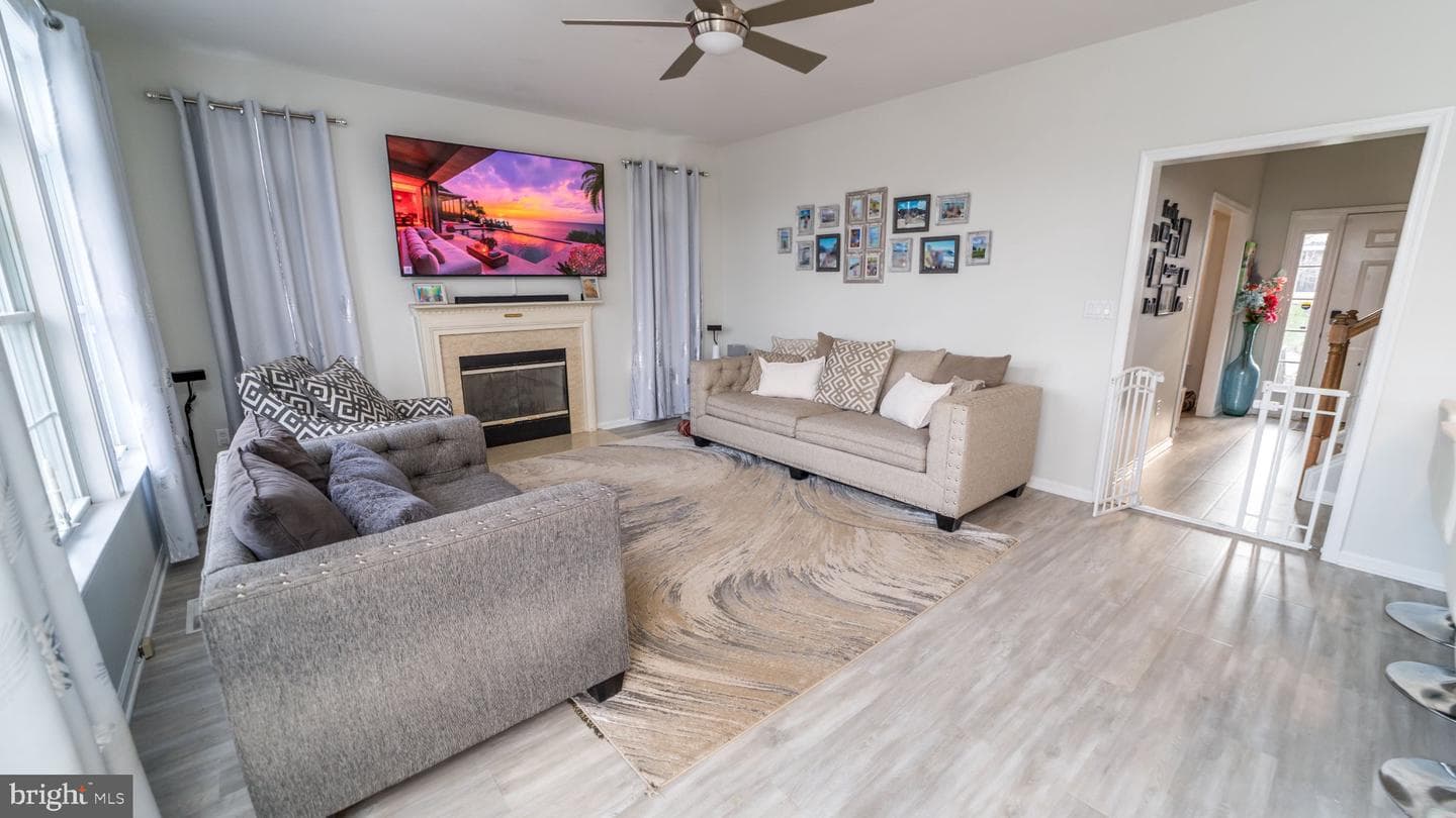 2305 Sheffield Drive photo 8
