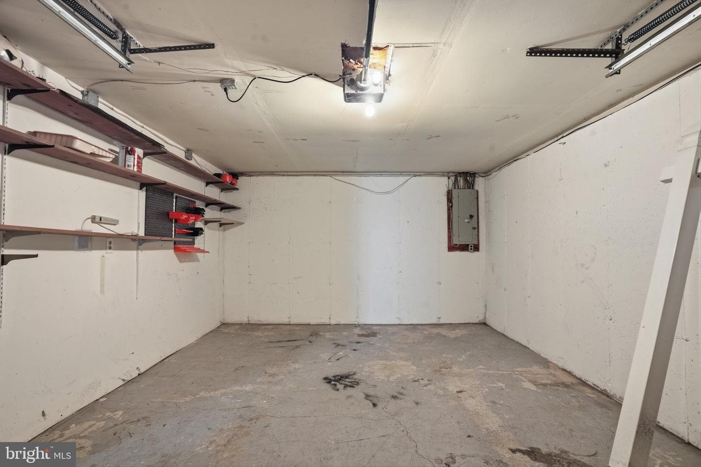 2807 Westgate Drive photo 42